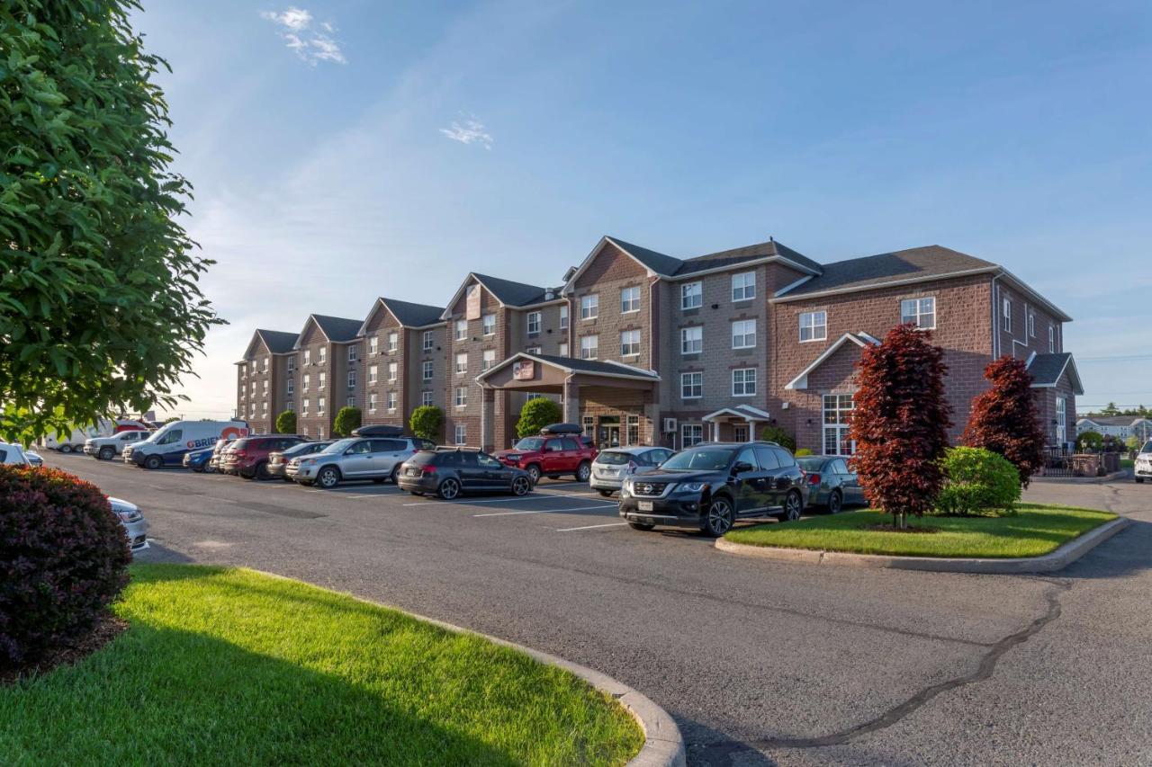 Best Western Plus Fredericton Hotel & Suites Экстерьер фото